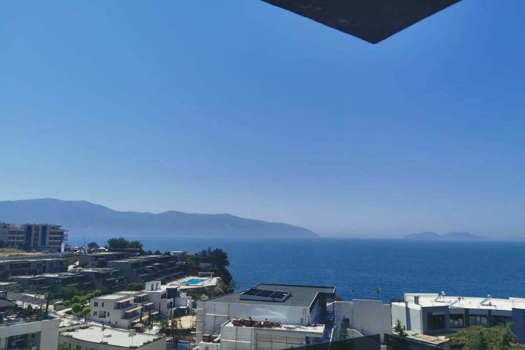 Spectacular Seaview Apartment Vlorë Exterior foto