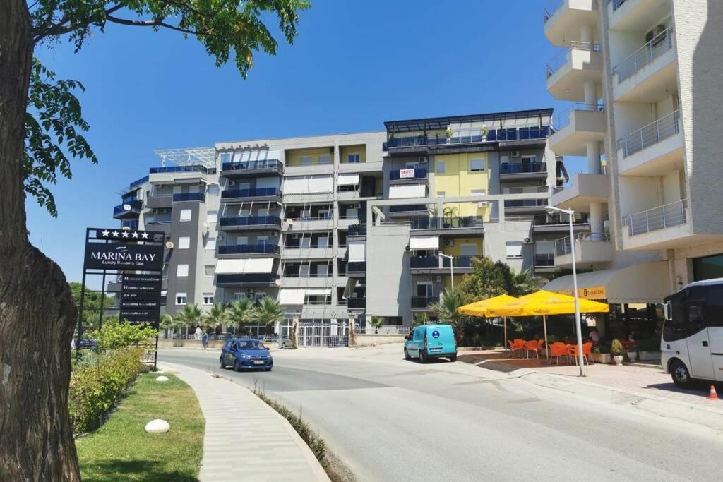 Spectacular Seaview Apartment Vlorë Exterior foto